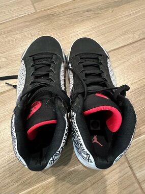 Jordan Men's Black, White & Red High-Top Basketball Sneakers